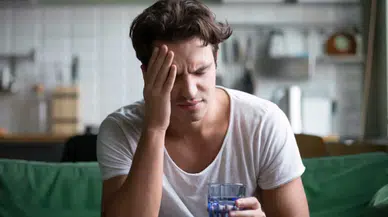 Uzmanlar açıkladı: Akşamdan kalmalık neden olur, nasıl hafifletilir?