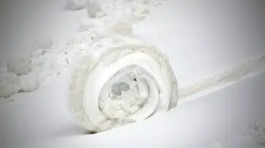 Ilgaz Dağı'nda nadir doğa olayı: Kar ruloları hayran bıraktı