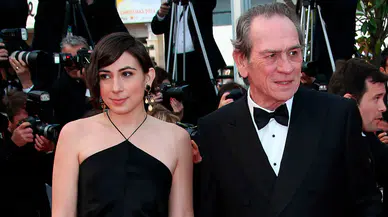 Ünlü oyuncu Tommy Lee Jones'un kızı otel odasında ölü bulundu