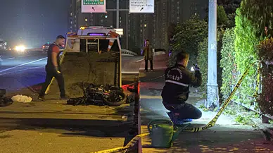 Küçükçekmece'de motosikletli gençten acı haber: Feci kaza güvenlik kamerasında