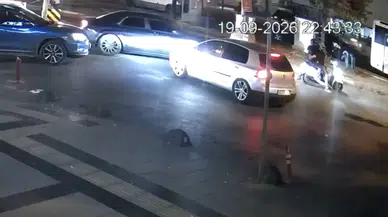 Kağıthane'de dehşet anları kamerada: Motosikletli sürücüye ölüm tehdidi ve ağır ceza