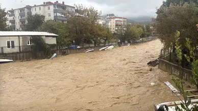 Yalova'da rekor yağış: Bir günde aylık ortalamayı aşan sel felaketi