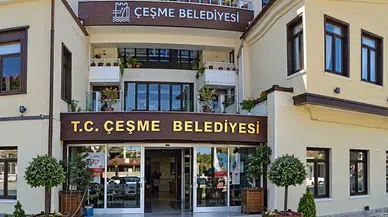 Çeşme Belediyesi'nde rüşvet ve sahtecilik operasyonu: 8 kişi yakalandı