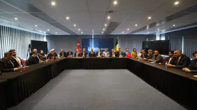Bakan Işıkhan’dan Brüksel’de gurbetçi temsilcilerine ziyaret