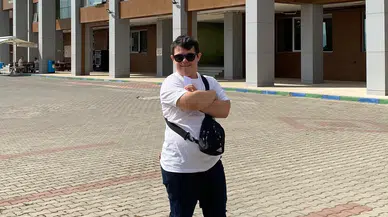 Üniversite kürsüsünde bir şampiyon: Down sendromlu Melih Işık akademik hayata yön veriyor