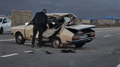Karlıova kara yolunda şiddetli çarpışma: 3 yaralı
