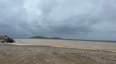 Datça'da şiddetli yağışın ardından Palamutbükü'nde şaşırtan görüntü