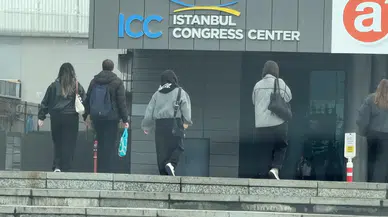 İstanbul'daki konser eğlencesi trajediyle bitti: Bir genç hayatını kaybetti