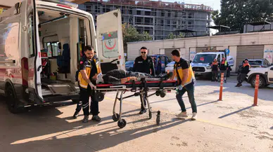 Mobilya atölyesinde talihsiz kaza: Merdivenden düşen işletmeci hastanelik oldu
