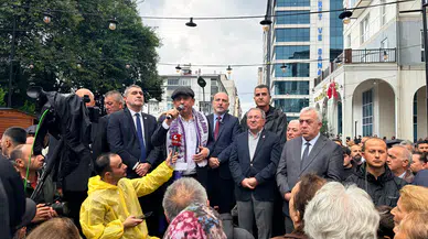 Özgür Özel'den Artvin'de sert çıkış: İktidarın kara düzenini bitireceğiz