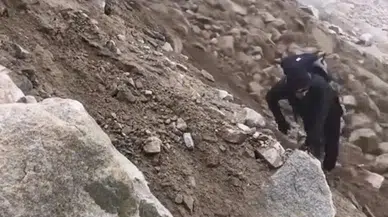 Zirve yolunda ölümle burun buruna: Ağrı Dağı'nda dehşet anları kamerada