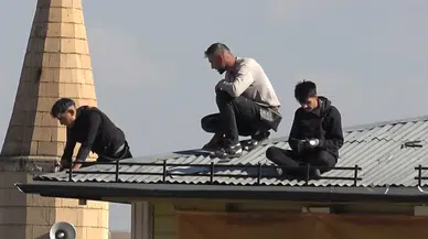Sivas'ta yürekleri ağza getiren görüntü: Ölümle burun buruna çalıştılar