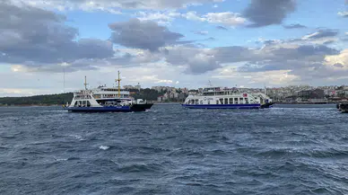Kuzey Ege'de ulaşımı fırtına vurdu: Gökçeada ve Bozcaada'da seferler durduruldu