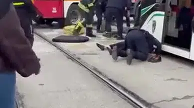 İzmit'te tramvay kazası: İki yaya ağır yaralandı