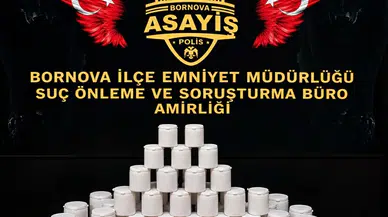 Bornova'da zehir tacirlerine darbe: Binlerce hap ele geçirildi