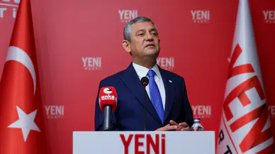 Özgür Özel'den İzmir çıkışı: İhanet eden bir kukladır