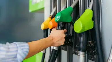 Benzine 96 kuruş indirim bekleniyor: İşte yeni akaryakıt fiyatları