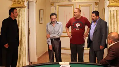 Şafak Sezer’den yıllar sonra gelen Kolpaçino itirafı: Jandarma kumarhane sahnesini bastı