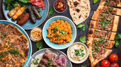 Sosyal medya fenomenlerine yemek tanıtımı vergisi: Bedava yemekler de kapsama alındı