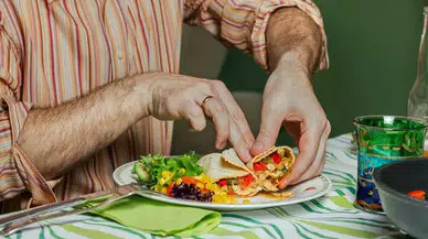 Öğle yemeği sonrası gelen uyku halinin nedeni ortaya çıktı