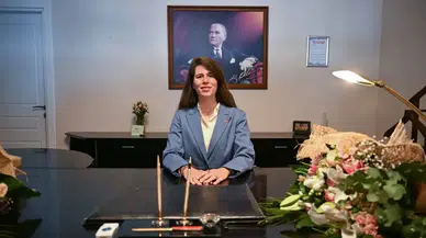 Lal Denizli kimdir, babası Mustafa Denizli mi? Çeşme Belediye Başkanı Lal Denizli kaç yaşında ve nereli?