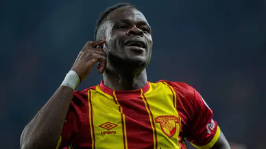 Junior Olaitan hangi takımlarda oynadı? Junior Olaitan kimdir, nereli, kaç yaşında ve evli mi?