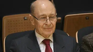 Ahmet Necdet Sezer yıllar sonra ortaya çıktı: Erol Evgin konserinde görüntülendi