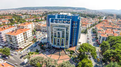 Buca Belediyesi'ne operasyon: 28 gözaltı