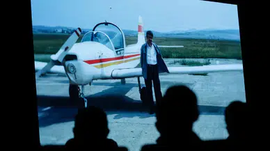 Özdemir Bayraktar belgeseli vizyona girdi: Milli İHA’ların öncüsünün ilham veren hayatı ekranlarda