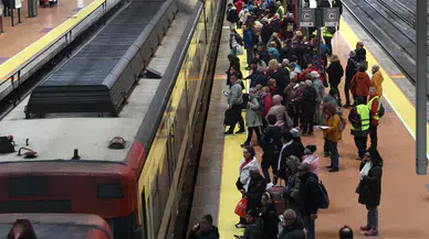 44 kişinin öldüğü kazaların ardından İspanya'da makinistler greve başladı