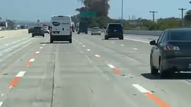 Dünyaya yayılan yeni trafik dili: Turuncu şeritler ne anlama geliyor?