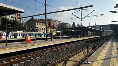 Gebze Tren İstasyonu’nda silahlı saldırı: Bir kadın yaralandı