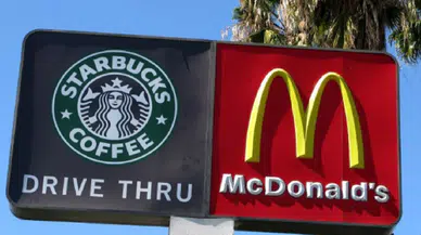 McDonald’s liderliğini korudu, Starbucks geriledi: Fast food devleri zirveye koşuyor