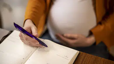 Doğum izni 24 haftaya yükseliyor: Babalık izninde de yeni dönem başlıyor