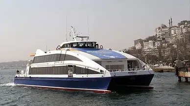 İstanbul ve Bursa'da vapur seferlerine hava engeli