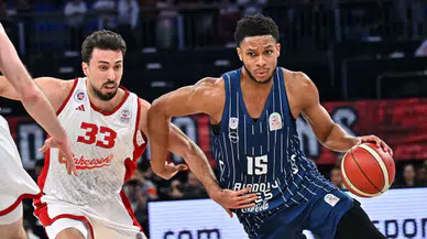 Anadolu Efes Dörtlü Final'de: Bahçeşehir Koleji'ni farkla geçti