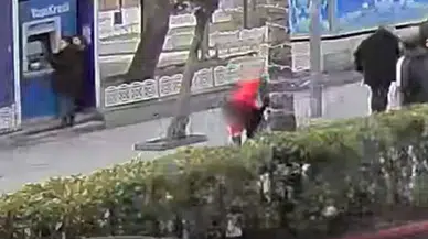 Bulduğu çantayı yetkililere bildirmeyen belediye işçisi işinden oldu