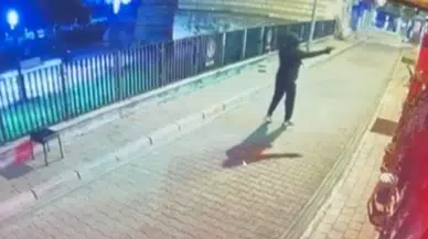 Fatih'te gece yarısı dehşeti: Alacak verecek kavgasında namlu iş yerine döndü