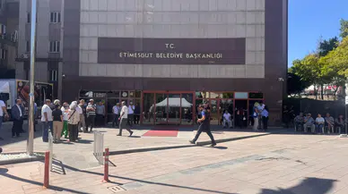 Etimesgut Belediyesi'nde sabah saatlerinde hareketli anlar: 55 gözaltı kararı nasıl sonuçlandı?