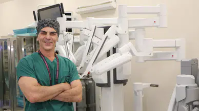 Robotik cerrahiyle dar pelvis bölgesinde yüksek dikiş kabiliyeti sağlandı