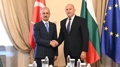 Uraloğlu ve Radev ulaştırma bağlantılarını görüştü