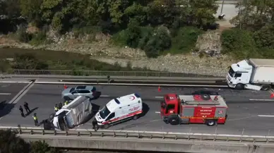 Düzce’de 2 TIR ve kamyonet çarpıştı: 1 yaralı