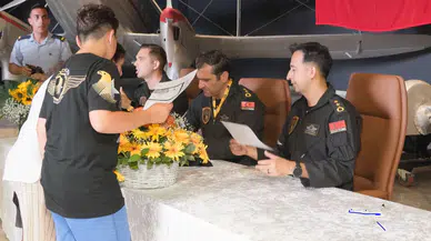 SOLOTÜRK'ten İstanbul'da Unutulmaz Buluşma: Gökyüzünün Yıldızları Hayranlarıyla Bir Araya Geldi