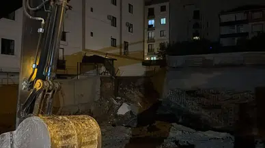 Çekmeköy'deki temel kazısında istinat duvarı çöktü