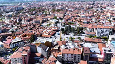 Çorum'un kalbinde tarihi doku yeniden hayat buldu: Meydan esnafı memnun