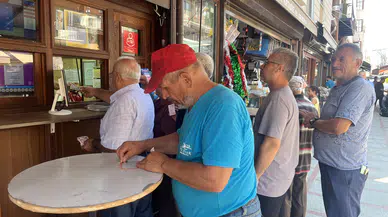 Edirne'de 100 liralık kazı kazan 8 milyonluk ikramiye getirdi: Bayi sahibi anlattı