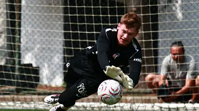 Beşiktaş'ta Vincenzo Italiano yönetiminde Hradec Kralove mesaisi