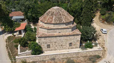 Perge'nin 2 bin yıllık taşları, 200 yıllık caminin duvarlarında yaşıyor