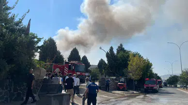 Gaziantep'teki tekstil tesisinde alevler yükseldi