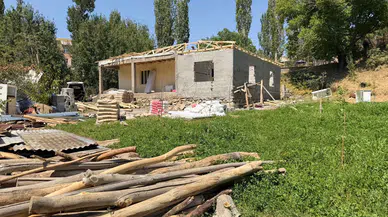 Yer minderiyle kazandılar, şimdi evleri 3+1 oluyor: İkiz kardeşlerin hayali gerçek oluyor